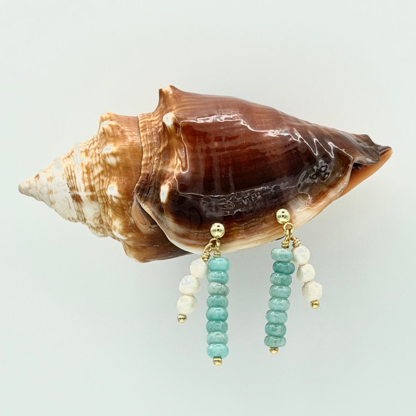 Bay Stud Earrings