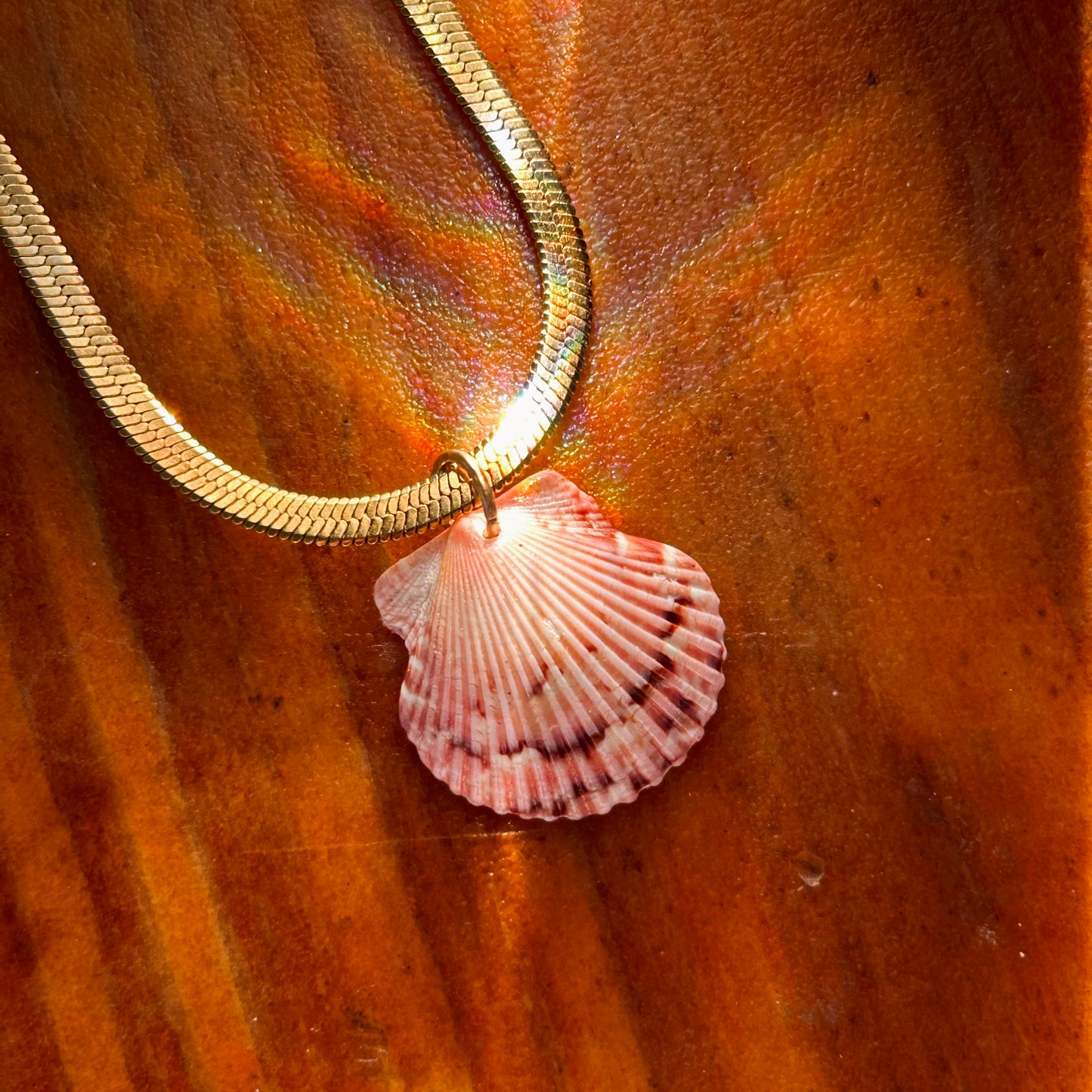 Scallop Herringbone Necklace