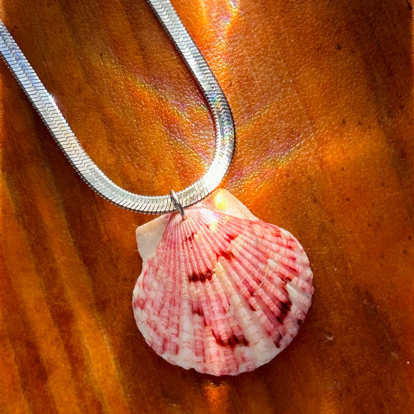 Scallop Herringbone Necklace